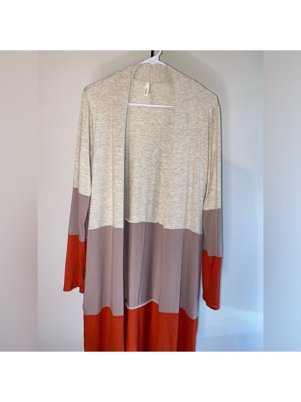 Long duster/cardigan by Celeste in‎ size medium - nwot/never worn